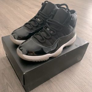 Space Jam Jordan 11